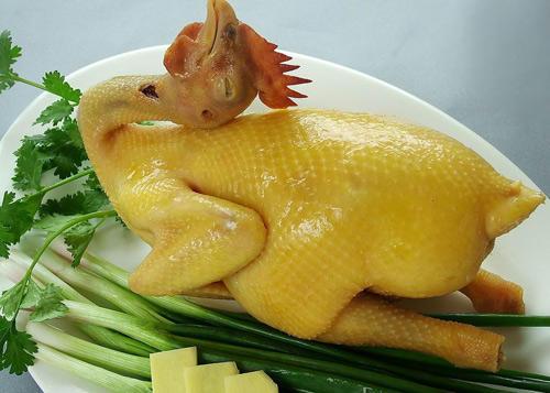 Cách luộc gà ngon nhất cho các nàng vụng