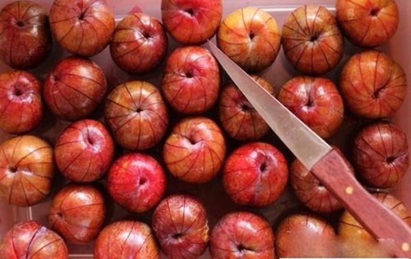 Cách làm mứt mận đơn giản siêu ngon nhân ngày Tết