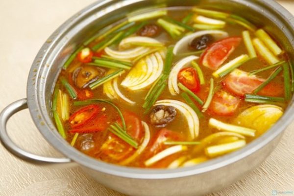 Cách nấu lẩu chay thanh vị đúng chuẩn như nhà hàng