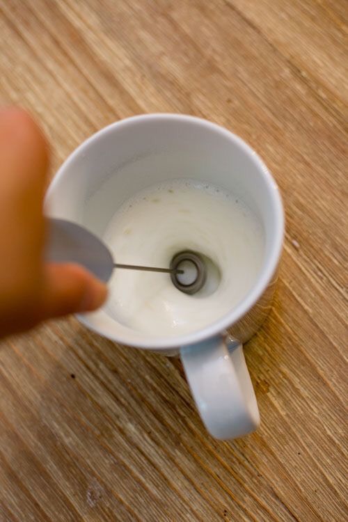 Tuyệt chiêu cách làm kem phô mai tại nhà cực đơn giản