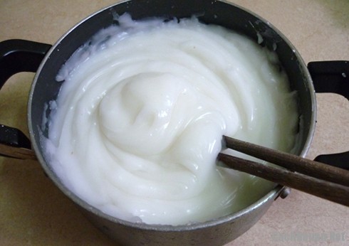 Cách làm bánh giò tại nhà ngon ngất ngây
