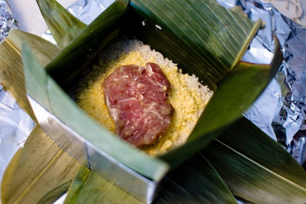 Cách gói bánh chưng xanh tự nhiên cho ngày Tết cổ truyền