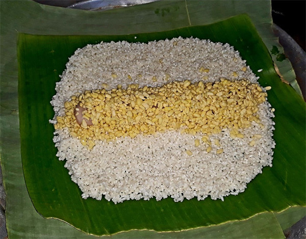 Cách gói bánh tét truyền thống đúng kiểu Nam Bộ