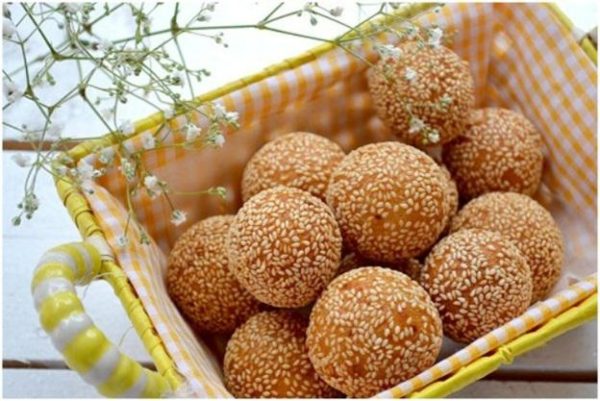 Cách làm bánh cam mềm trong giòn ngoài ngon hết ý