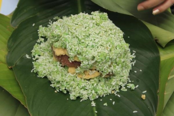 Cách làm bánh chưng cốm đặc biệt thơm ngon và độc đáo