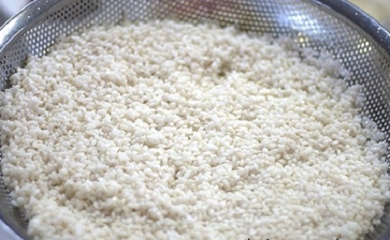 Cách làm bánh chưng cốm đặc biệt thơm ngon và độc đáo