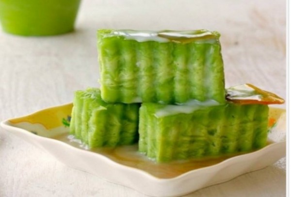 Cách làm bánh đúc mặn, bánh đúc lá dứa ngon miễn chê