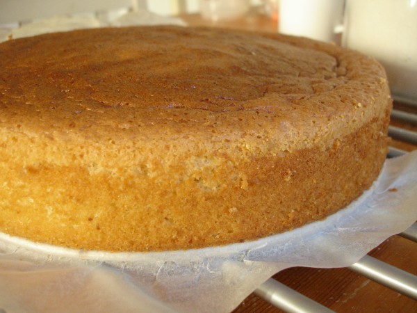 Cách làm bánh kem sinh nhật tại nhà đơn giản nhất