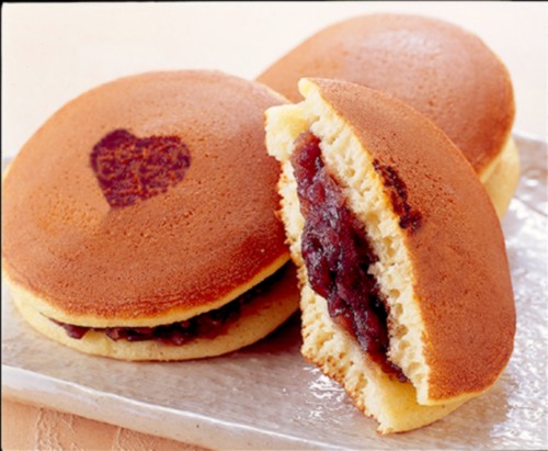 Cách làm bánh rán Doremon ngon tuyệt cực đơn giản