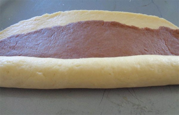 Cách làm bánh tai heo giòn tan, thơm lừng