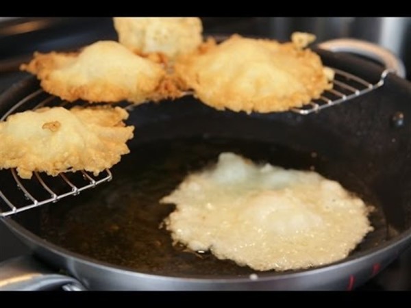 Cách làm bánh tai yến ngon tuyệt hảo ngay tại nhà