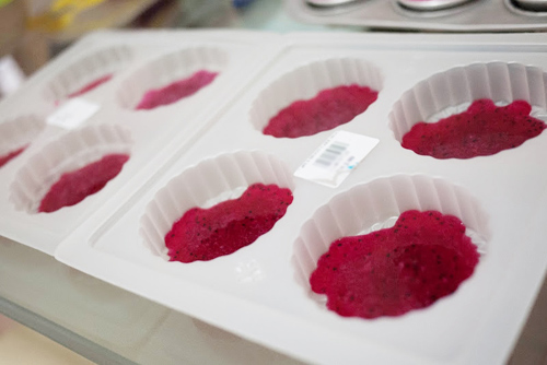 Cách làm bánh trung thu rau câu thanh long thơm ngon