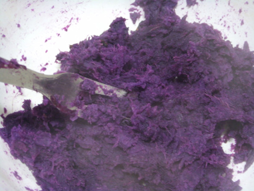 Cách làm bánh trung thu rau câu thanh long thơm ngon