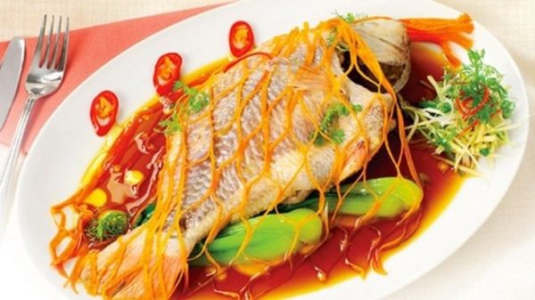 Cách làm cá hấp bia ngon khó cưỡng cực kỳ đơn giản