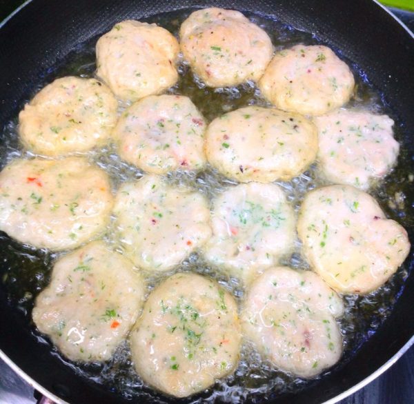 Cách làm chả cá thác lác dai giòn, ngon hết ý