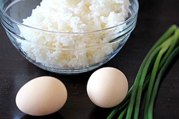 Cách làm cơm chiên trứng ngon miệng cho bữa sáng