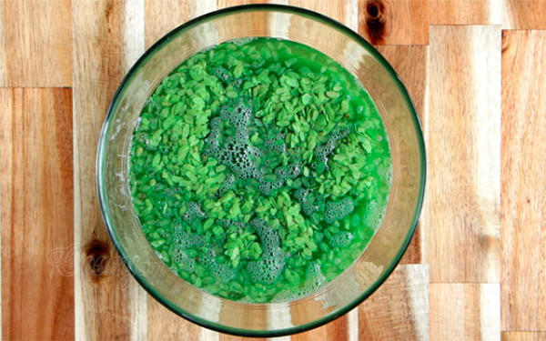 Cách làm cốm dẹp trộn kèm dừa nạo thơm ngon nhất