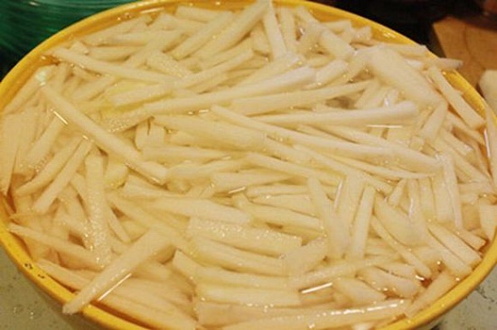 Cách làm củ cải trắng muối chua ngọt giòn ngon hấp dẫn