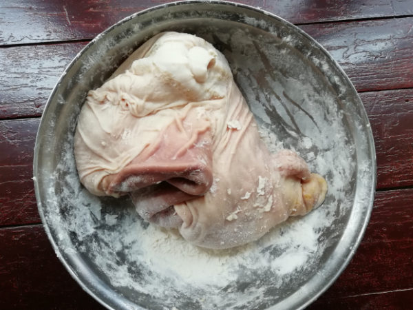 Cách làm dạ dày om nước dừa siêu thơm ngon và lạ miệng