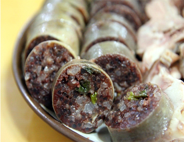 Cách làm dồi heo luộc, dồi heo chiên thơm nức mũi