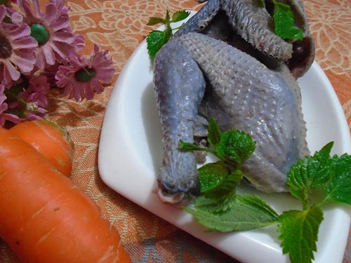 Cách làm gà ác nấu rau củ ngọt lịm, bổ dưỡng cho cả gia đình