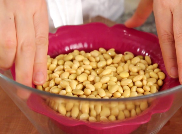 Cách làm giá đỗ xanh, giá đỗ tương tại nhà cực đơn giản