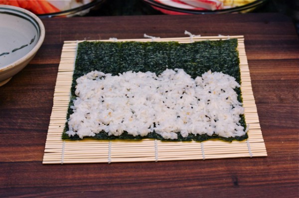 Cách làm kimbap cuộn rong biển Hàn Quốc tại nhà