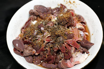 Cách làm lòng gà xào mướp ngon tuyệt cú mèo cho cả gia đình