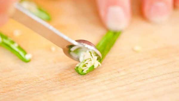Cách làm muối ớt xanh chấm đồ nướng ngon tuyệt cú