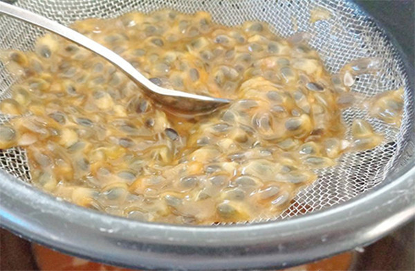 Cách làm mứt cam dẻo ngon chuẩn bị đón Tết