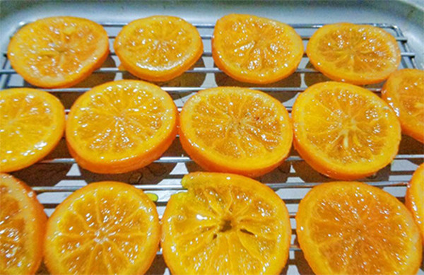 Cách làm mứt cam dẻo ngon chuẩn bị đón Tết
