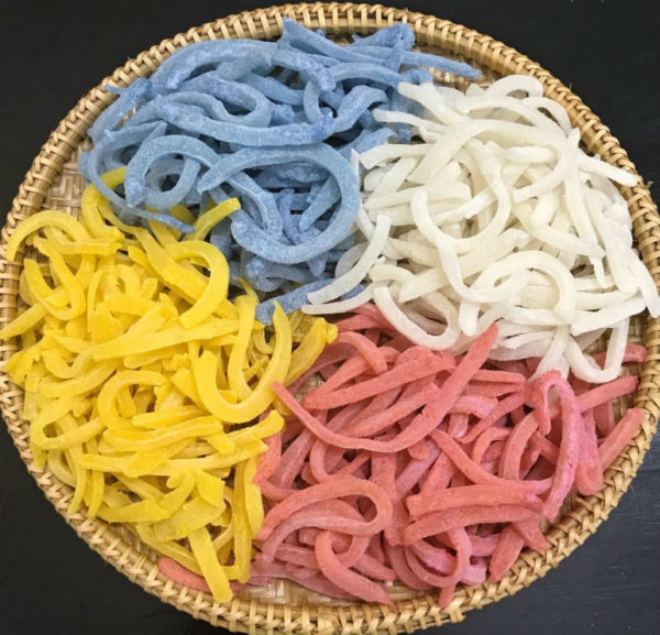 Cách làm mứt dừa sợi cực ngon đón Tết