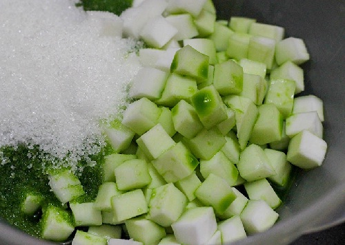 Cách làm mứt dừa viên ngon lạ đẹp mắt nhân ngày Tết