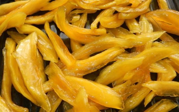 Cách làm mứt xoài ngon dẻo chiêu đãi gia đình và bạn bè trong dịp Tết