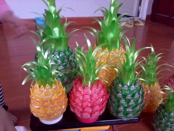 Cách làm quả dứa bằng kẹo oishi chỉ với ba bước