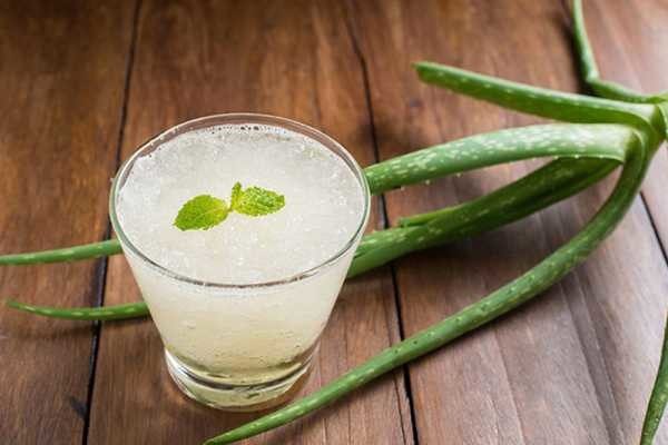 Cách làm sinh tố, xay sinh tố hoa quả giải nhiệt ngày hè