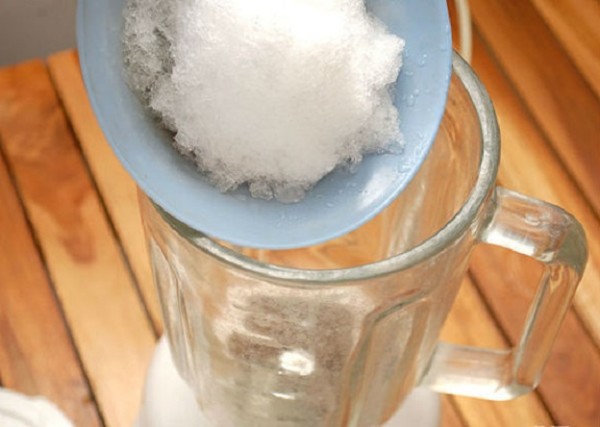 Cách làm sinh tố sữa chua mát lạnh tại nhà