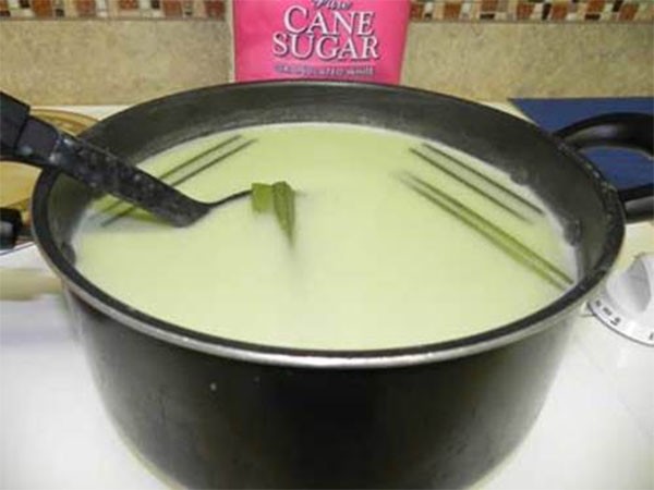 Cách làm sữa đậu xanh ngọt thơm dễ uống cho cả nhà