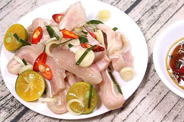 Cách làm tai heo ngâm sả tắc giòn sật sật, siêu hấp dẫn không thể bỏ qua