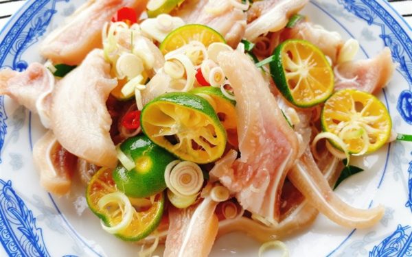 Cách làm tai heo ngâm sả tắc giòn sật sật, siêu hấp dẫn không thể bỏ qua