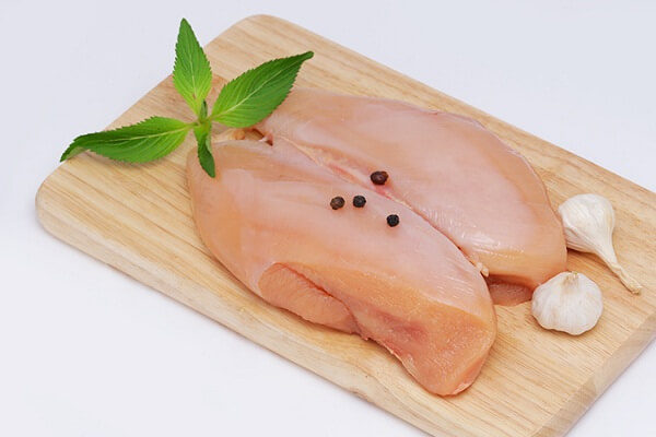 Cách làm thịt gà cuộn phô mai thơm ngậy chuẩn nhà hàng