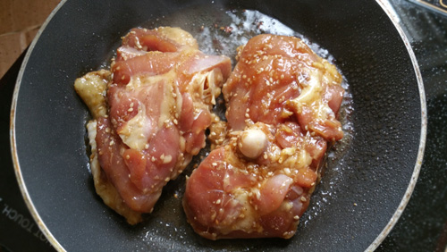 Cách làm thịt gà kho gừng thơm ngon, hấp dẫn cực tốn cơm