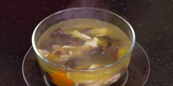 Cách làm thịt gà nấu đông thơm ngon lạ miệng mà không hề ngấy