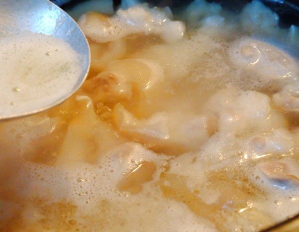 Cách làm thịt gà nấu đông thơm ngon lạ miệng mà không hề ngấy