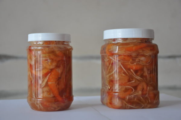 Cách làm tôm chua ngọt ngon mê ly, siêu hấp dẫn