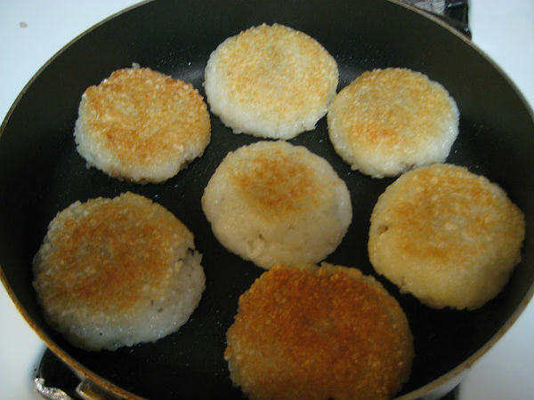 Cách làm xôi chiên giòn ngon ngay tại nhà