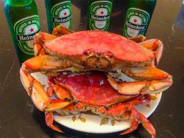 Cách luộc cua biển vừa chín, không gãy càng