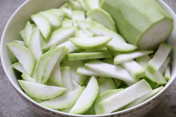 Cách nấu canh hàu củ cải siêu nhanh mà lại vô cùng thơm ngon, bổ dưỡng