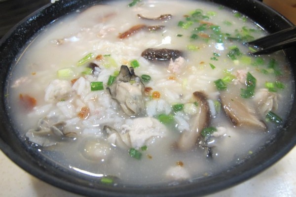 Cách nấu cháo hàu thơm ngon ngay tại nhà