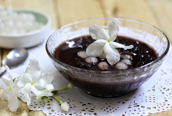Cách nấu chè đỗ đen ngon cho ngày hè giải nhiệt